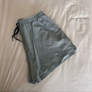 RARE Outdoor Voices—Doing Things Shorts